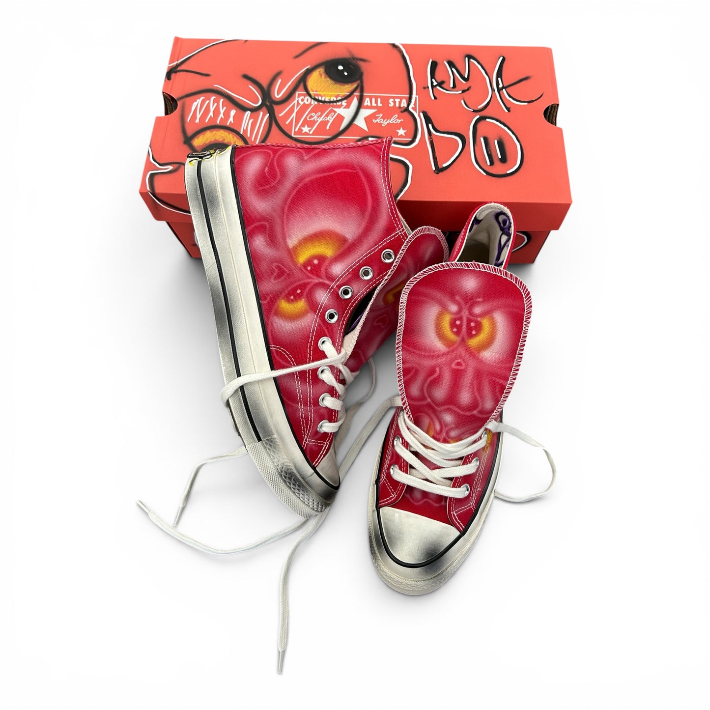 Red skelly chuck 70s <3