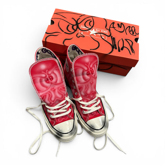 Red skelly chucks <3