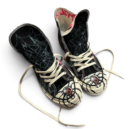 Spider Pink and green chucks <3